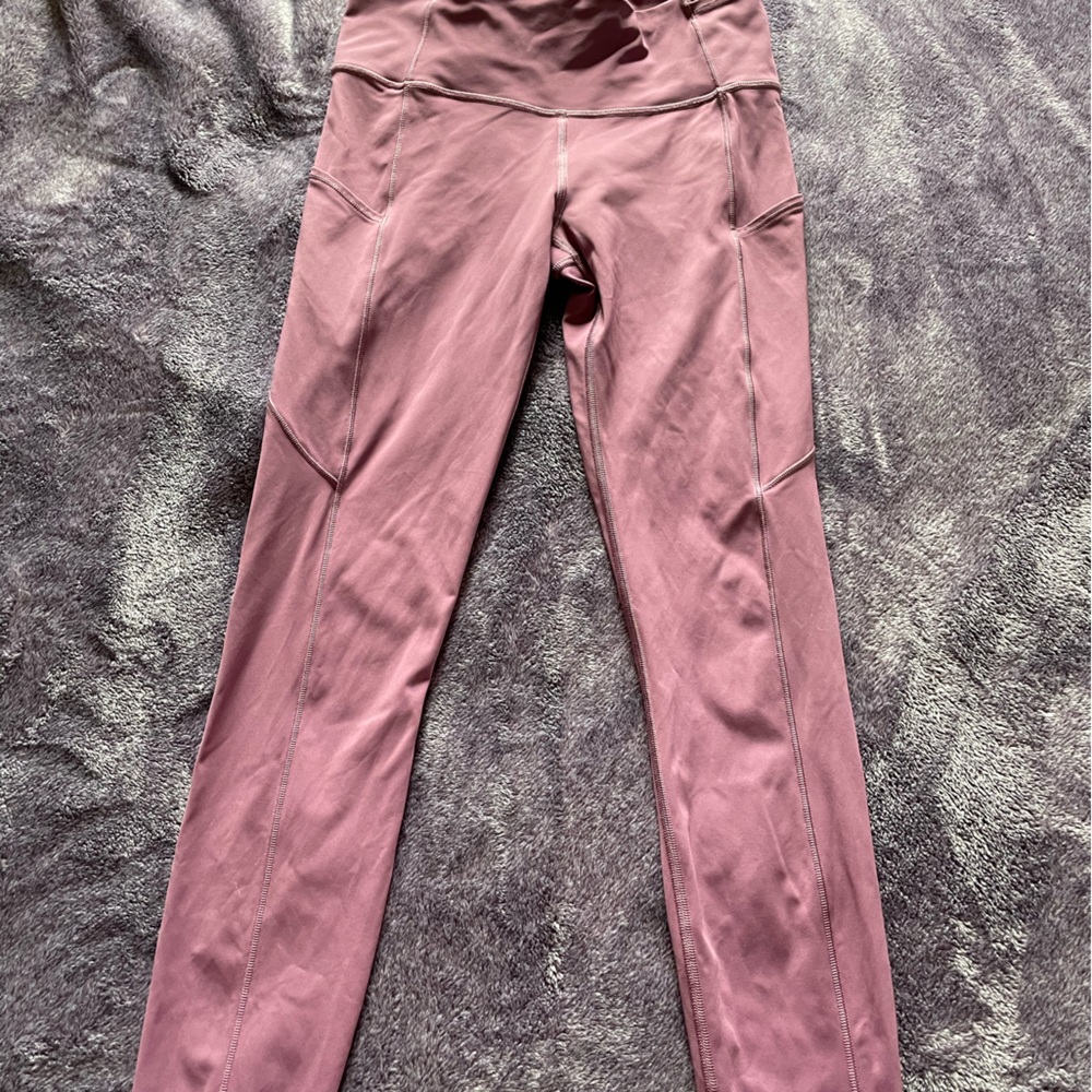 Lululemon Mauve Pink compression leggings size 6